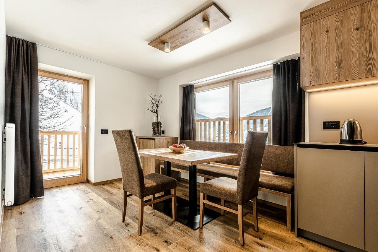 Niciora Apartment Бадия Екстериор снимка