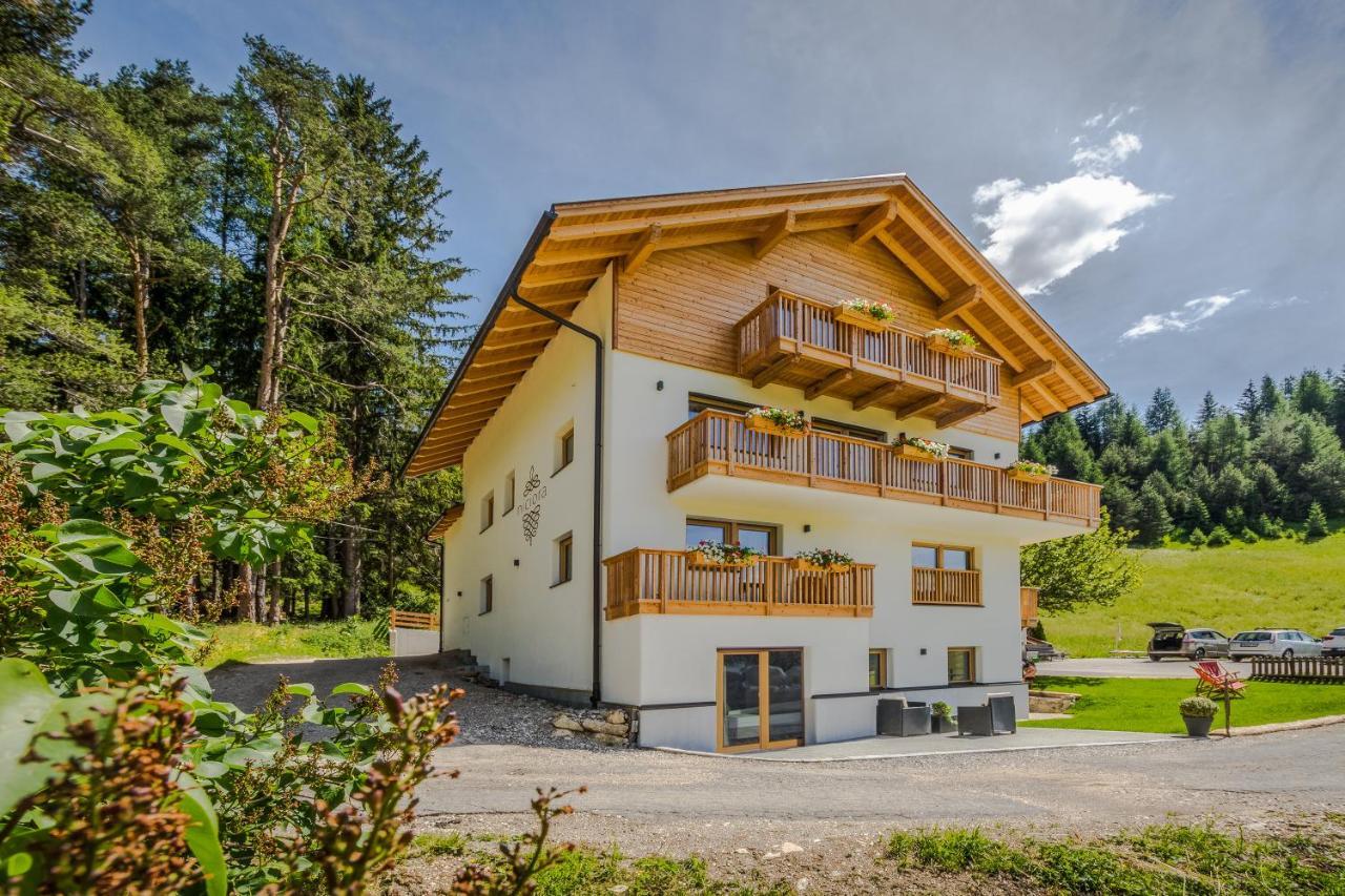 Niciora Apartment Бадия Екстериор снимка